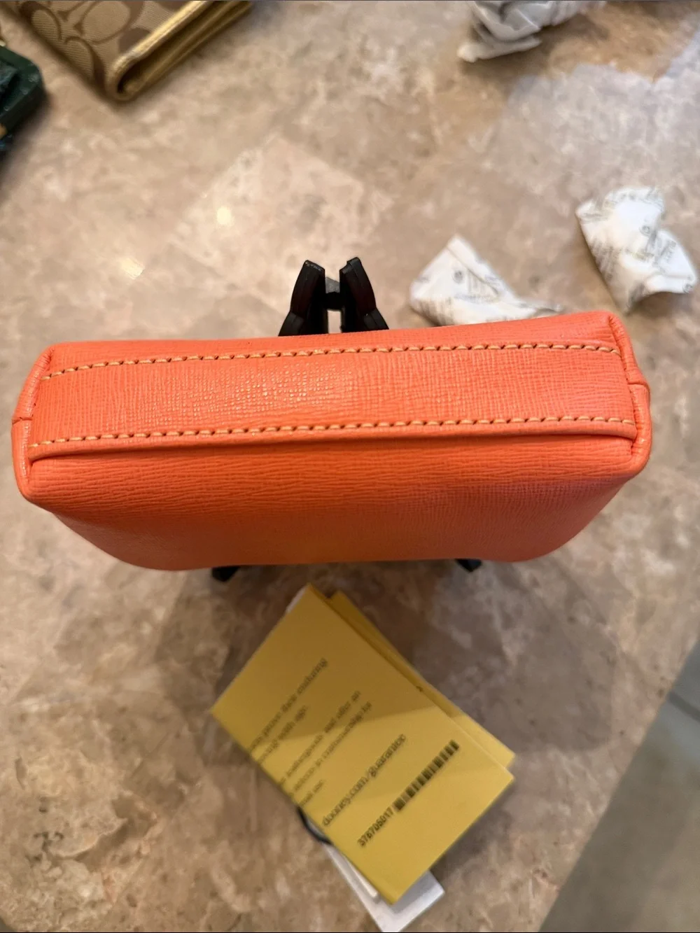 Dooney & Bourke NWT Bright Orange Leather Kiss-Lock card Holder/coins  purse